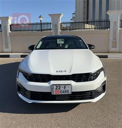 كيا K5